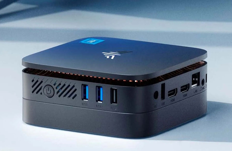 Mini pc modelo NiPoGi AK1 Plus